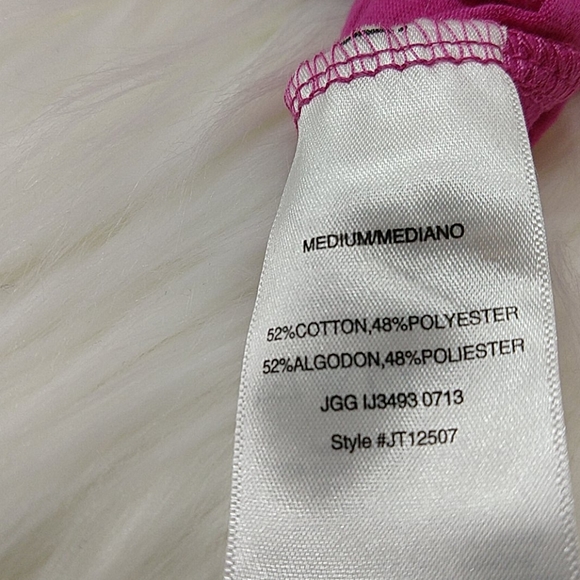 NWOT🌹Betty boop hot pink graphic t-shirt - Picture 10 of 10